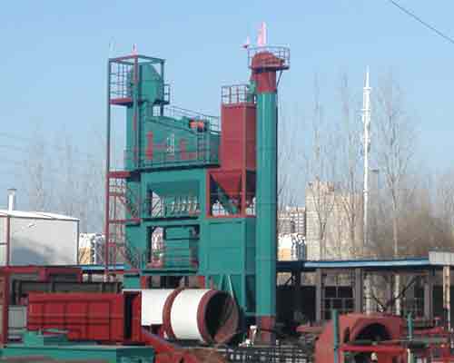 Mobile asphalt plant